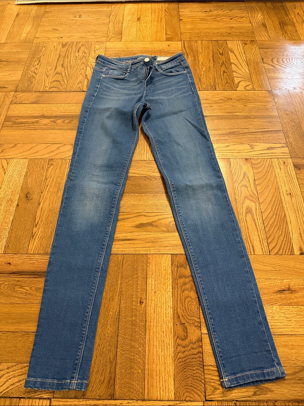 Zara Skinny Jeans in Medium Blue